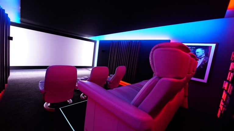 heimkino schrank - Media